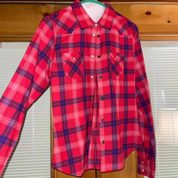 Everything is a size small and in perfect condition $75 for all - Picture 8 of 16